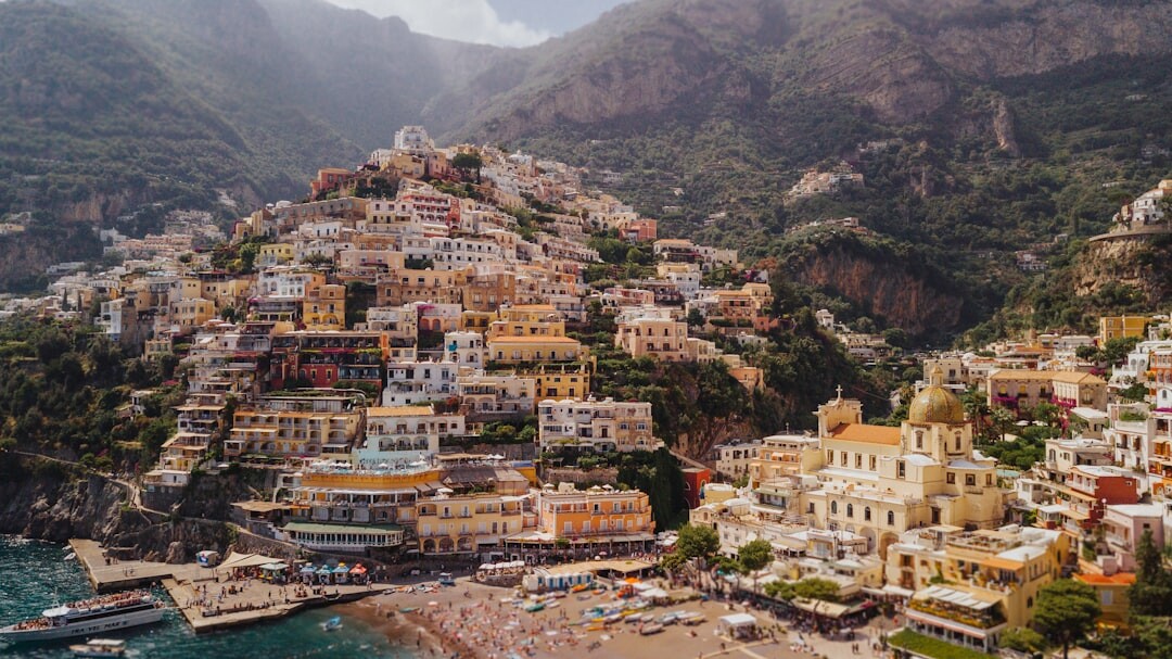 positano italy buildings